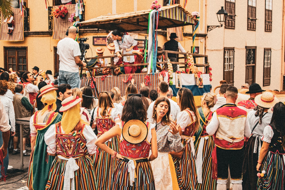 Colorful Spanish festival parade with traditional costumes in Tenerife Canary Islands | Audaz Revista